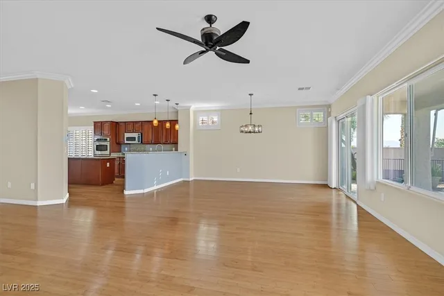 $3,300 | 2626 Portsmouth Creek Avenue, Henderson, NV 89052