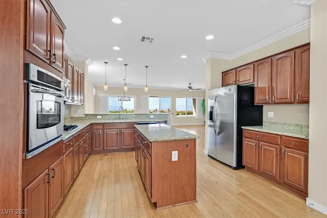 $3,300 | 2626 Portsmouth Creek Avenue, Henderson, NV 89052