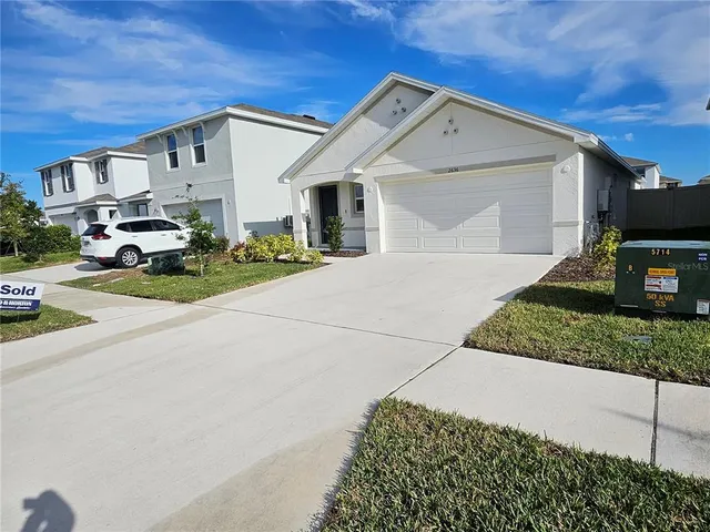 $2,500 | 2636 Hardin Way, Zephyrhills, FL 33541