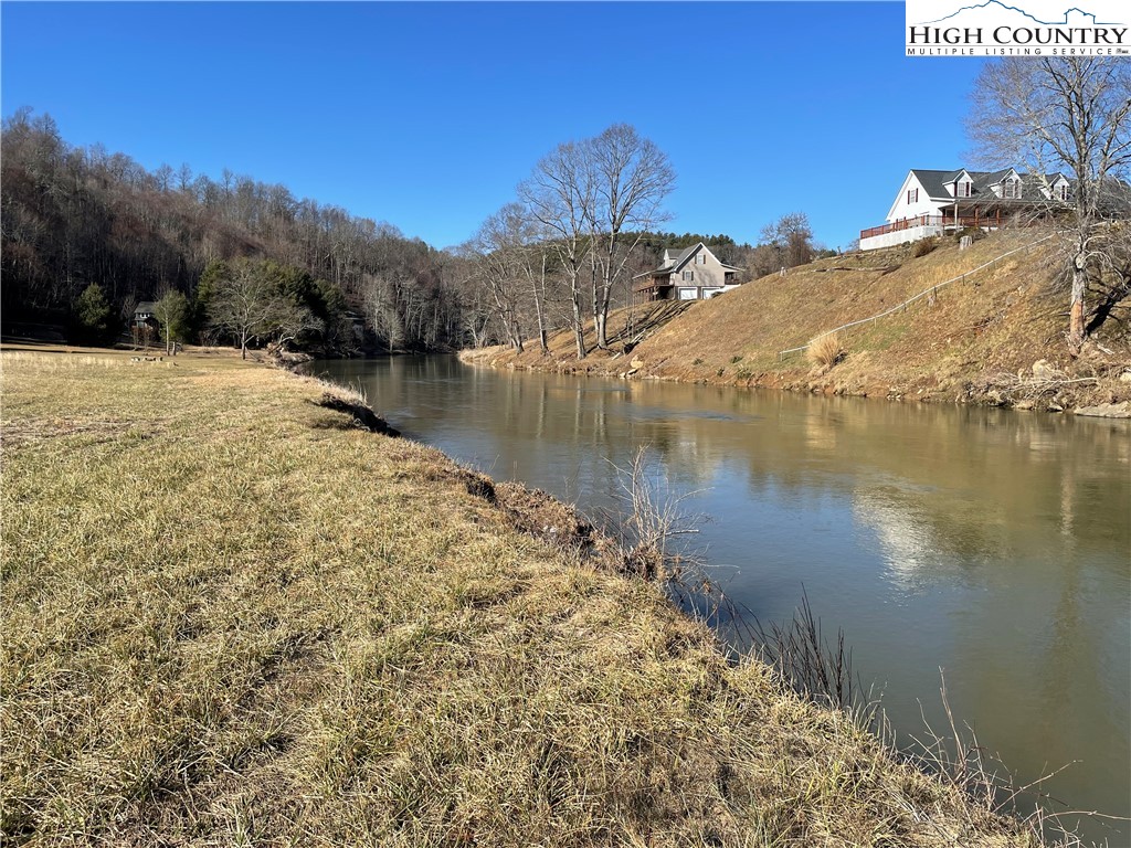 Autumn Run West Jefferson, NC 28694 - Photo 11 of 18