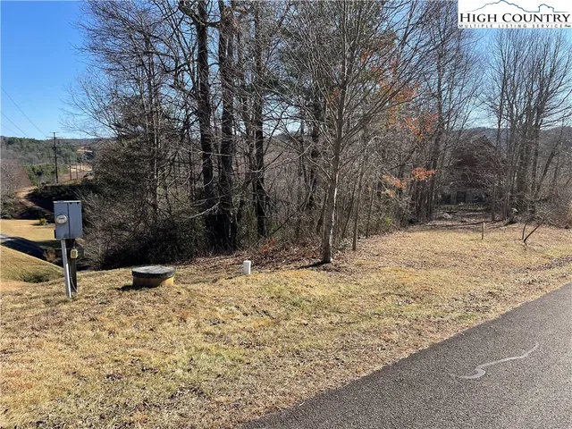 $37,900 | Autumn Run, West Jefferson, NC 28694