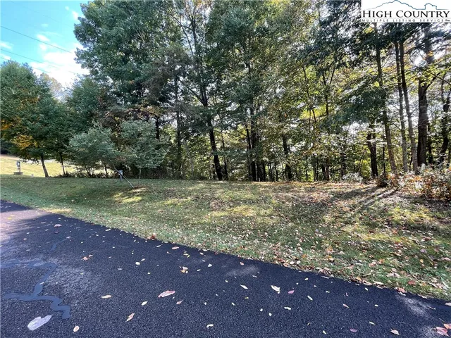 $37,900 | Autumn Run, West Jefferson, NC 28694