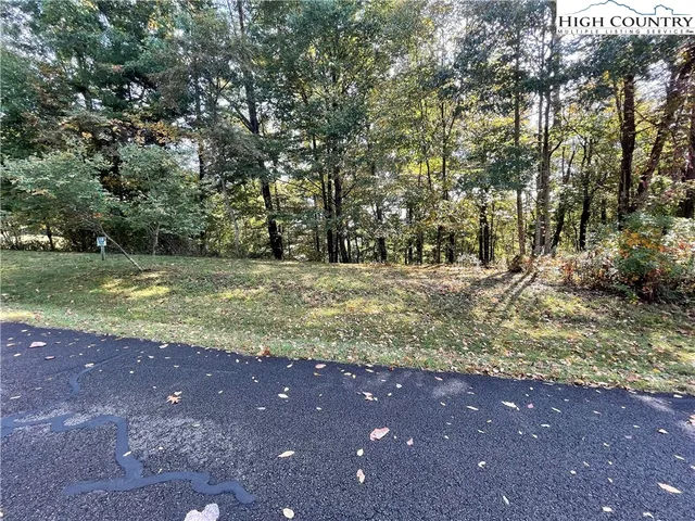 $37,900 | Autumn Run, West Jefferson, NC 28694