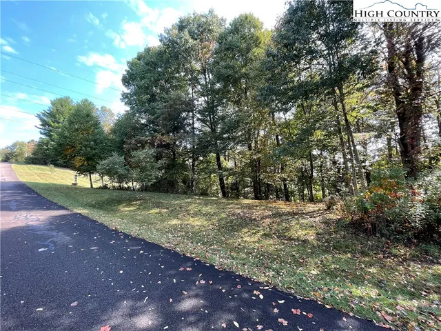 $37,900 | Autumn Run, West Jefferson, NC 28694