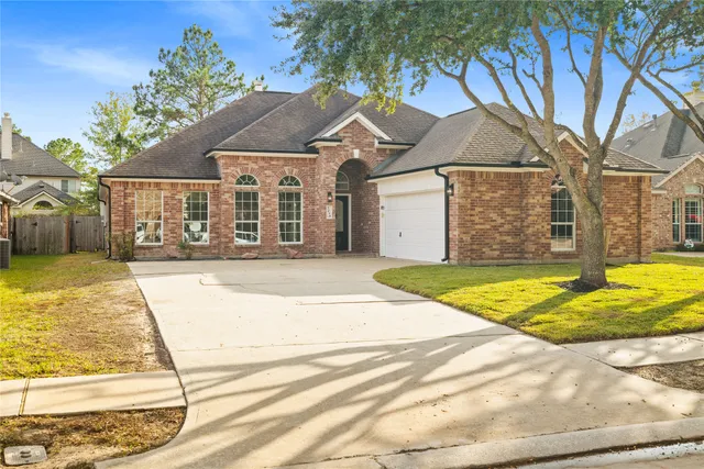 $390,000 | 3018 Schumann Oaks Drive, Spring, TX 77386