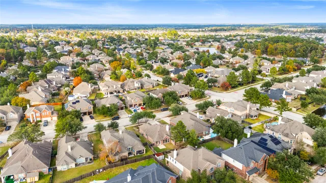 $390,000 | 3018 Schumann Oaks Drive, Spring, TX 77386