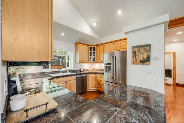 $1,650,000 | 413 Kestrel Lane, Silverthorne, CO 80498
