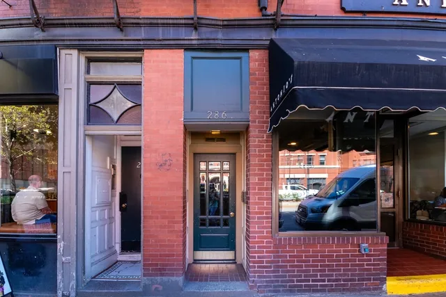$3,200 | 286-288 Cambridge Street, Unit 8, Boston, MA 02114