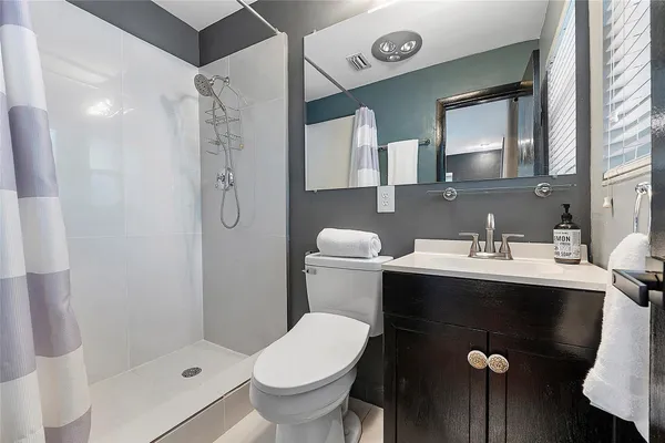 $6,500 | 5260 Northeast 17th Terrace, Fort Lauderdale, FL 33334