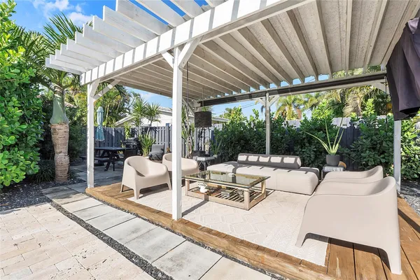 $6,500 | 5260 Northeast 17th Terrace, Fort Lauderdale, FL 33334