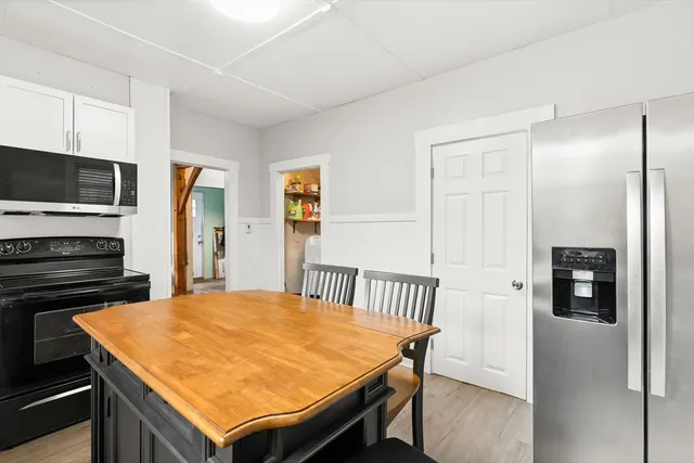 $284,900 | 23 Fletcher Place, Athol, MA 01331