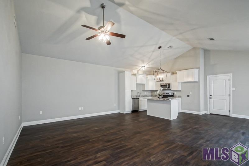 15025 Banff Court Baton Rouge, LA 70819 - Photo 6 of 30 Gallery Image 6