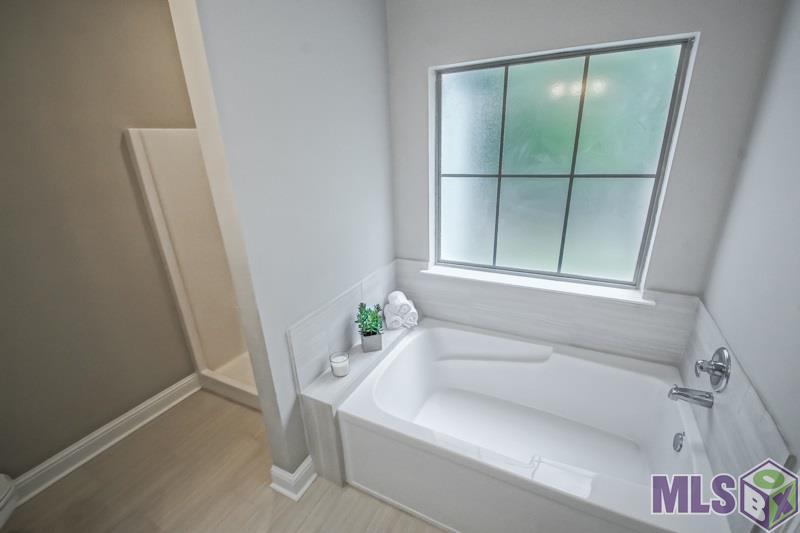 15025 Banff Court Baton Rouge, LA 70819 - Photo 10 of 30 Gallery Image 10