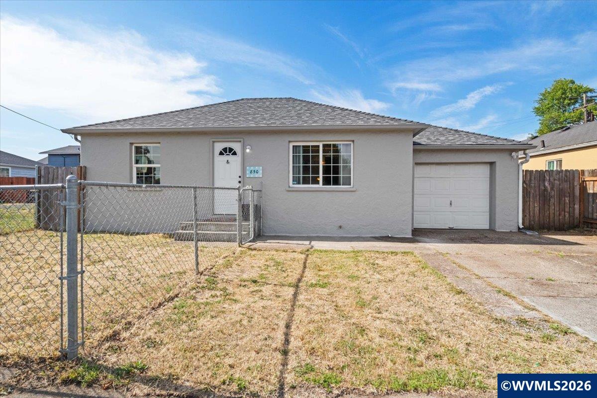 850 Southwest Queen Avenue Albany, OR 97321 - Photo 4 of 33