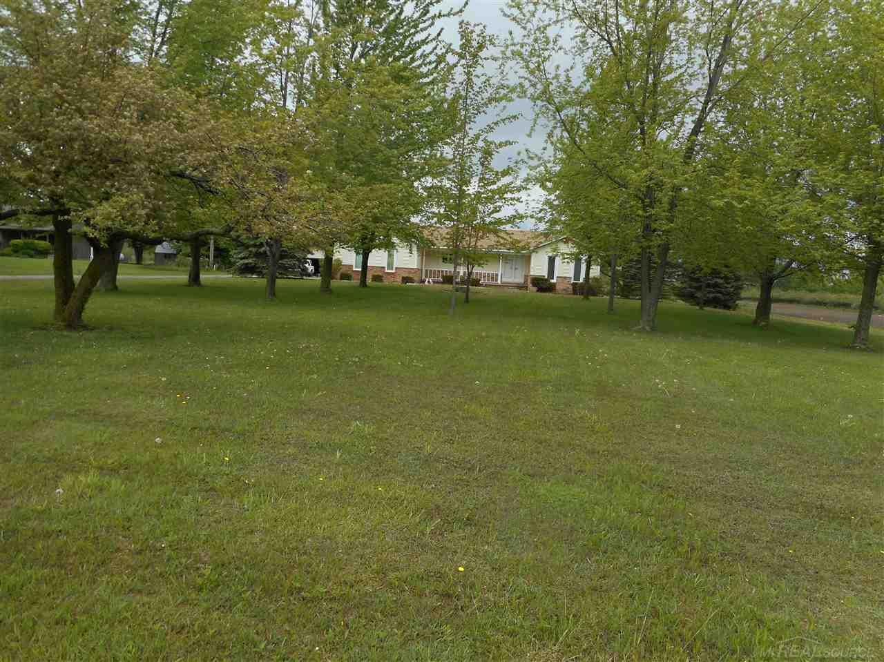 6867 Aitken Road Lexington, MI 48450 - Photo 10 of 20