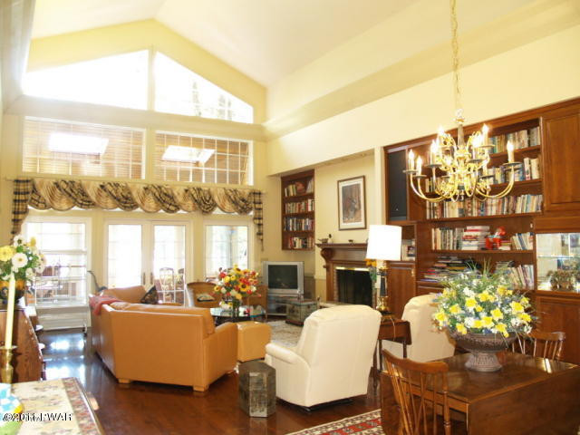 223 Waynewood Road Lake Ariel, PA 18436 - Photo 7 of 27