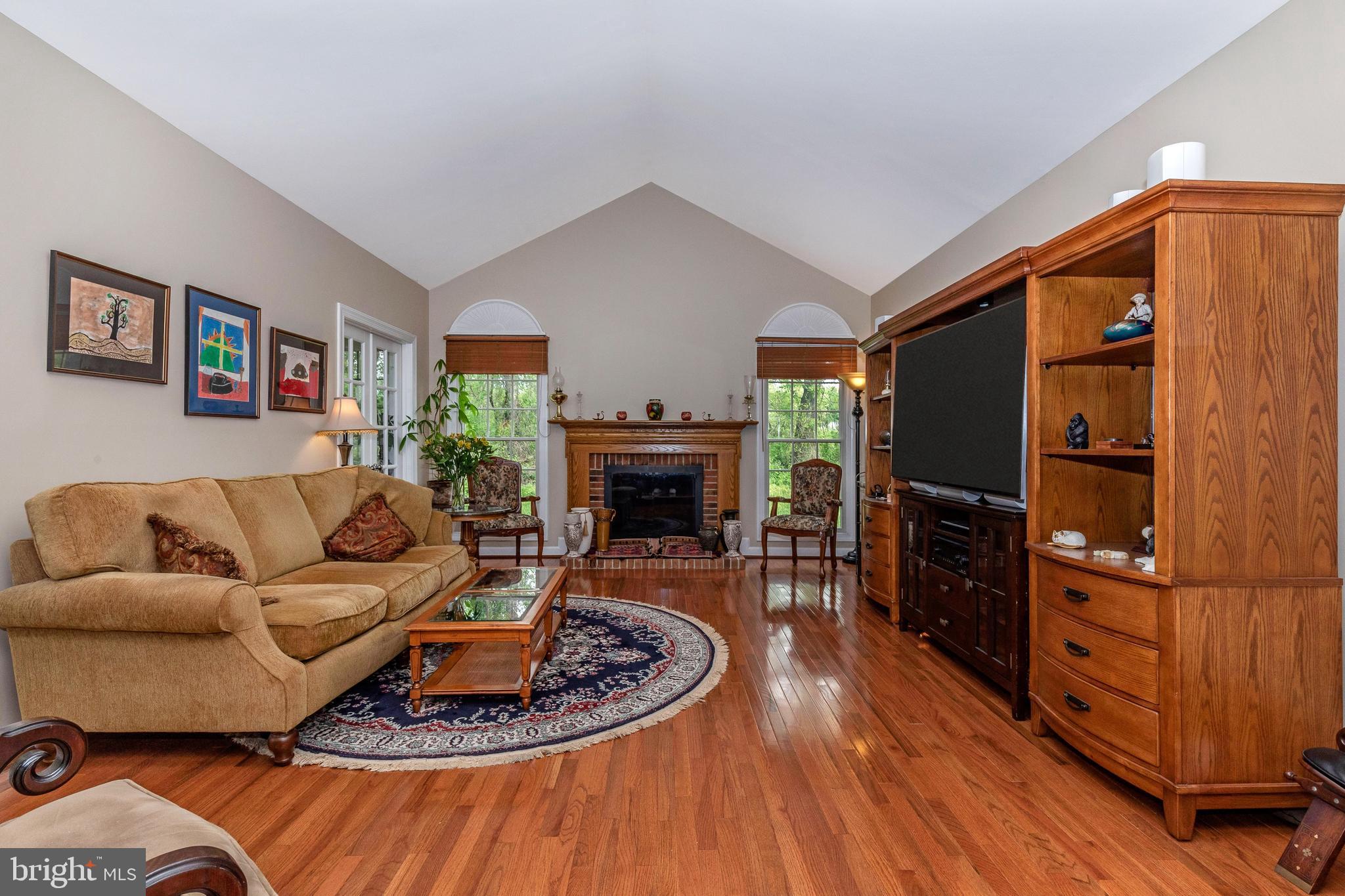 19834 Falling Spring Court Gaithersburg, MD 20882 - Photo 27 of 68 Family Room off Kitchen w/Natural Gas Fireplace