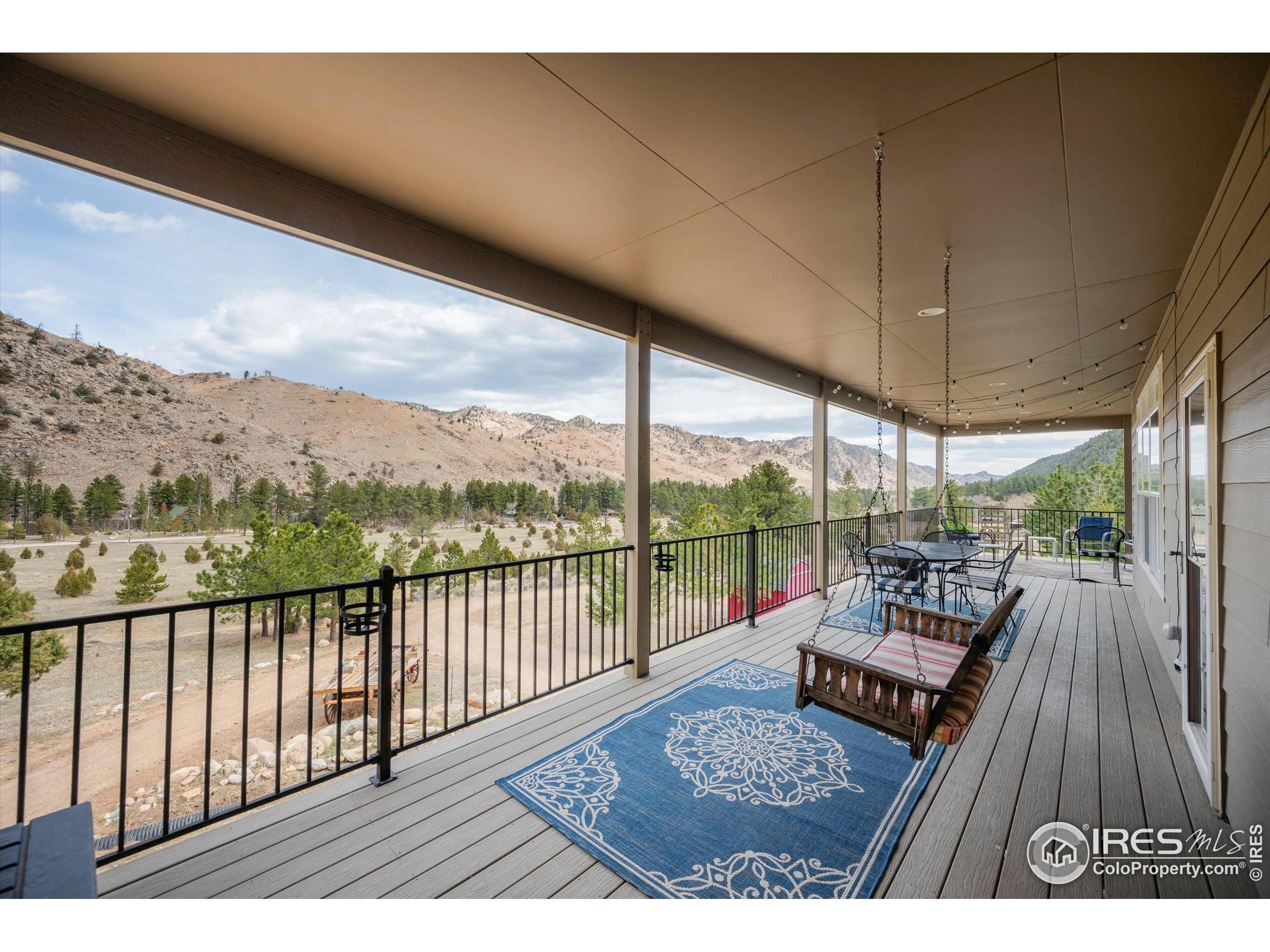 229 Rustic Road Bellvue, CO 80512 - Photo 11 of 50