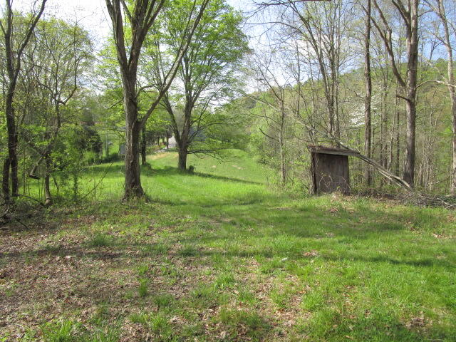 419 Green Welch Road Washburn, TN 37888 - Photo 3 of 5 IMG_2922