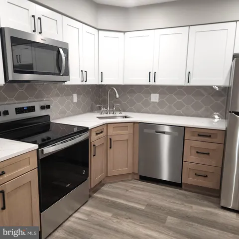 $2,450 | 16 Pickwick Place, Sewell, NJ 08080