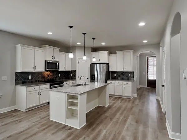 $3,249 | 130 Cobbler Circle, Hendersonville, TN 37075