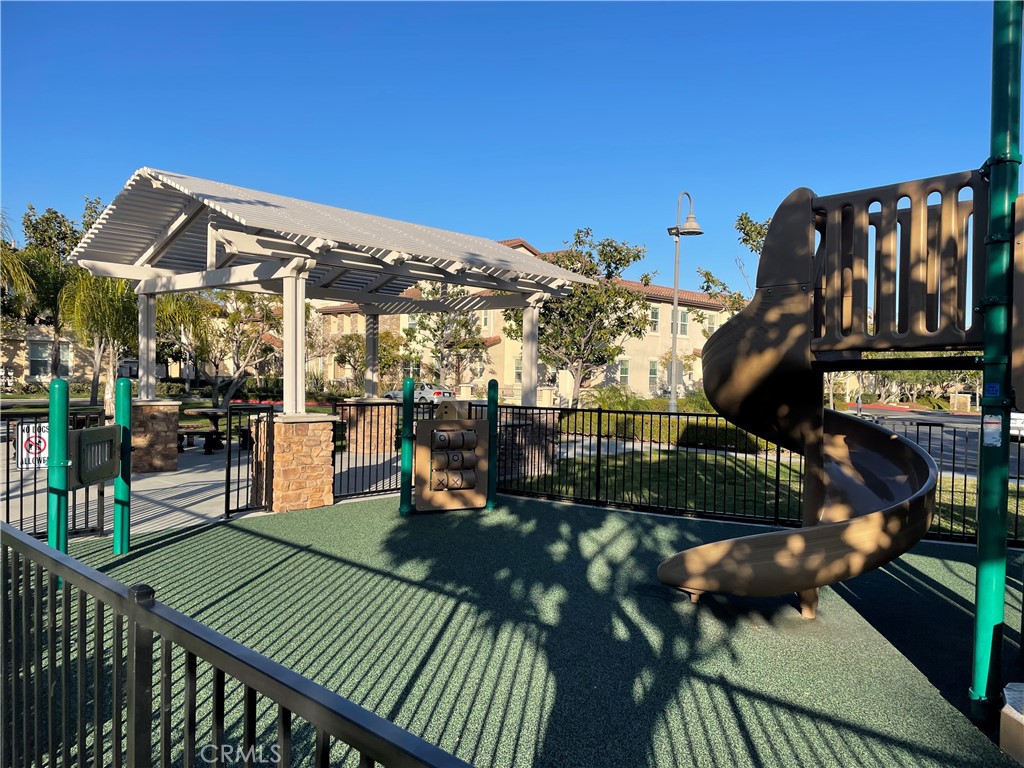 2660 West Madison Circle Anaheim, CA 92801 - Photo 41 of 52 a view of a chairs and table in the balcony