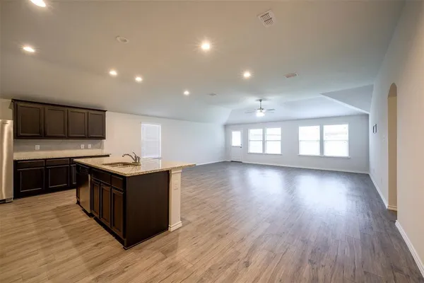 $2,480 | 2509 Doe Run, Weatherford, TX 76087