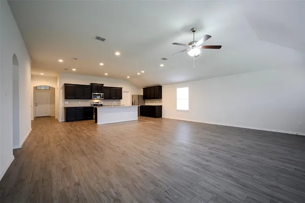 $2,480 | 2509 Doe Run, Weatherford, TX 76087