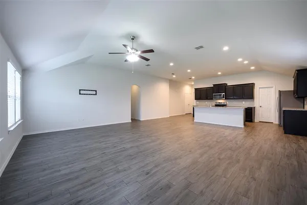 $2,480 | 2509 Doe Run, Weatherford, TX 76087