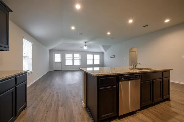$2,480 | 2509 Doe Run, Weatherford, TX 76087