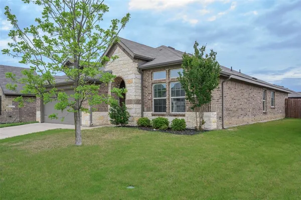 $2,480 | 2509 Doe Run, Weatherford, TX 76087