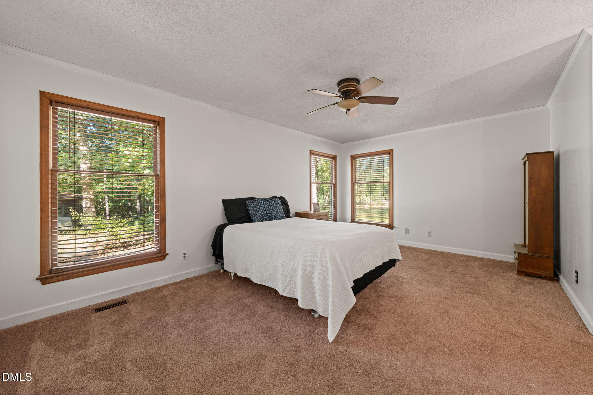 325 Laws Road Sanford, NC 27332 - Photo 14 of 28 18-web-or-mls-untitled-27