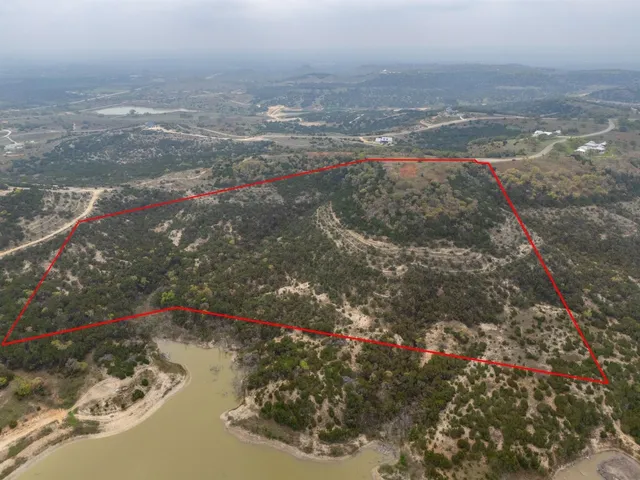 $2,500,000 | 108-and109 Oryx Cove, Blanco, TX 78606