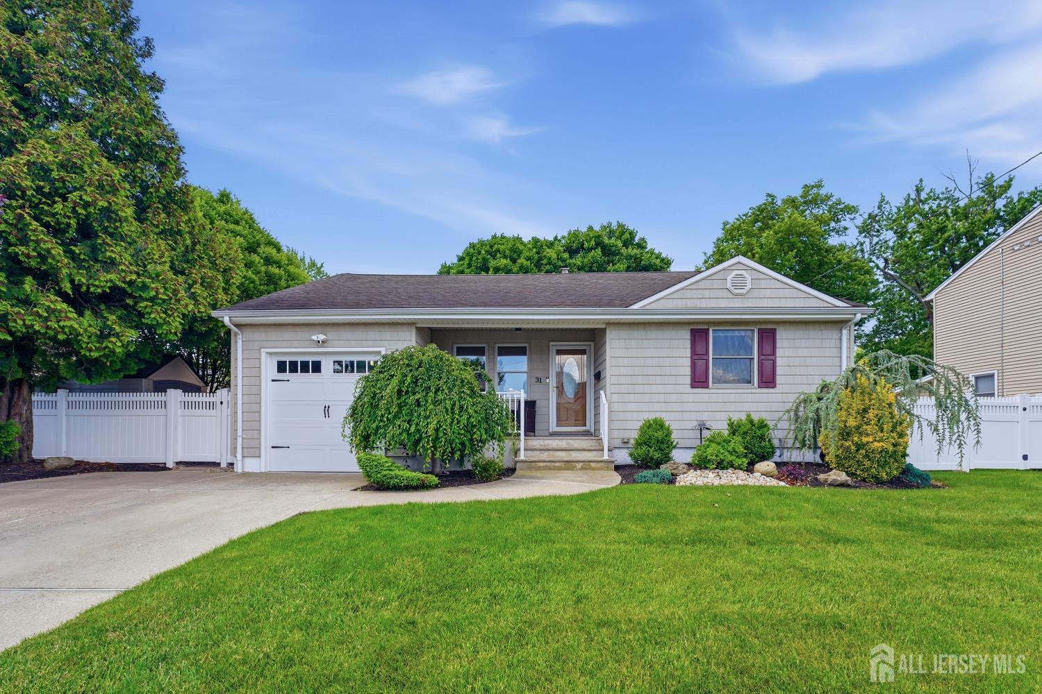 31 Middle Hill Road Colonia, NJ 07067 - Photo 2 of 50