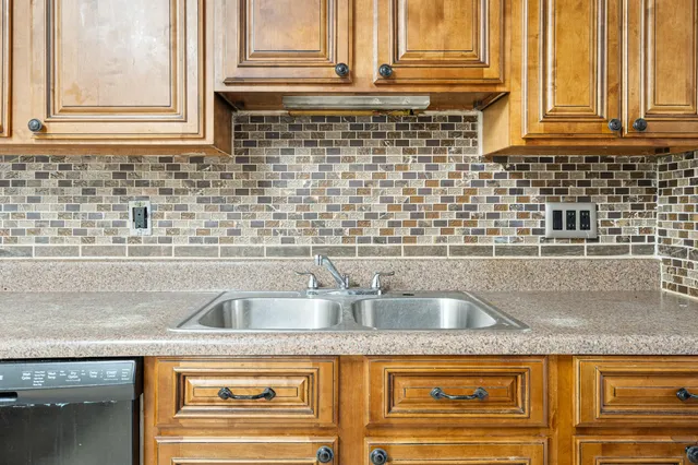 $300,000 | 115 Benarr Avenue Northwest, Fort Walton Beach, FL 32548