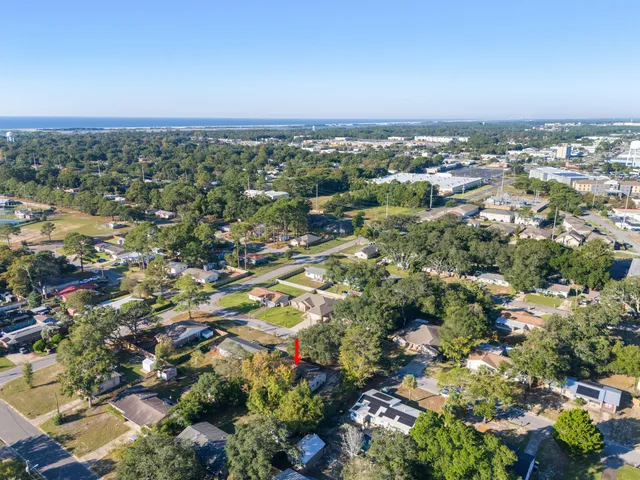 $300,000 | 115 Benarr Avenue Northwest, Fort Walton Beach, FL 32548