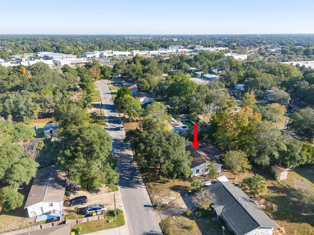 $300,000 | 115 Benarr Avenue Northwest, Fort Walton Beach, FL 32548