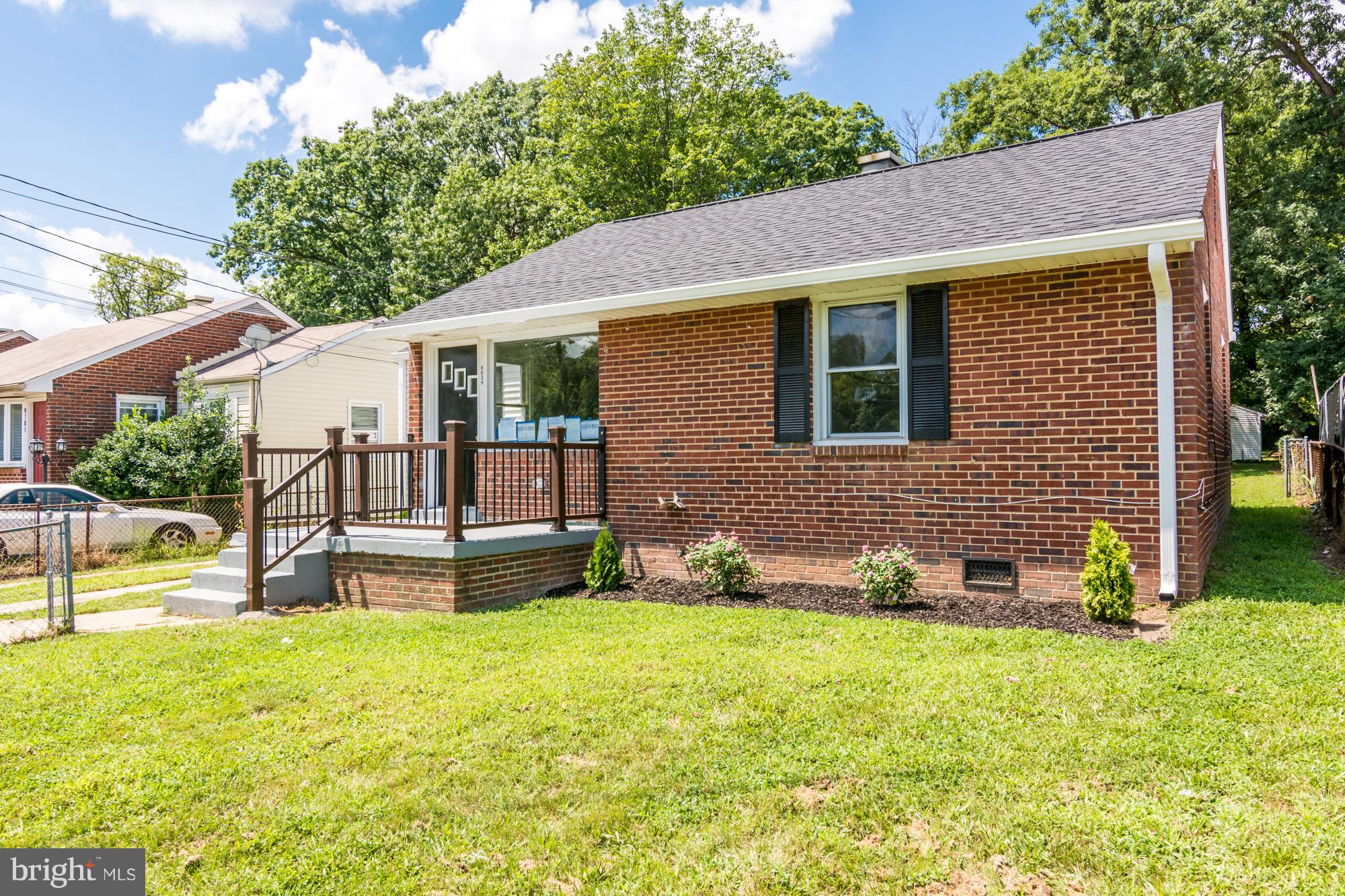 6639 St Barnabas Road Oxon Hill, MD 20745 - Photo 2 of 26 Exterior (General)