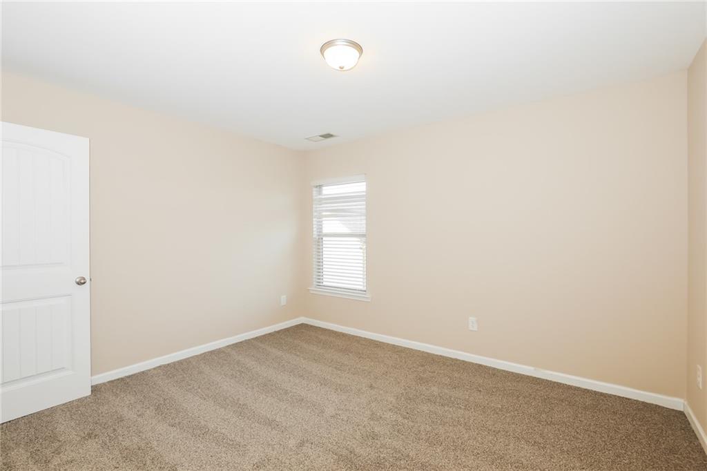 2523 Quincy Loop Fairburn, GA 30213 - Photo 11 of 17