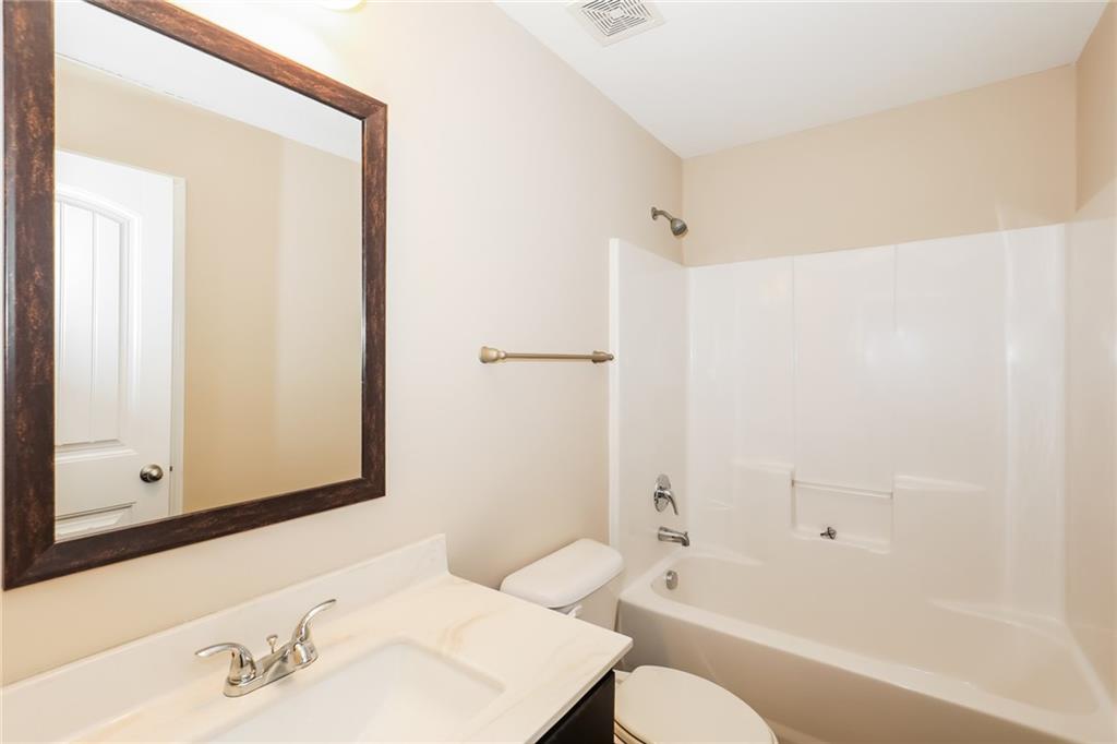 2523 Quincy Loop Fairburn, GA 30213 - Photo 14 of 17