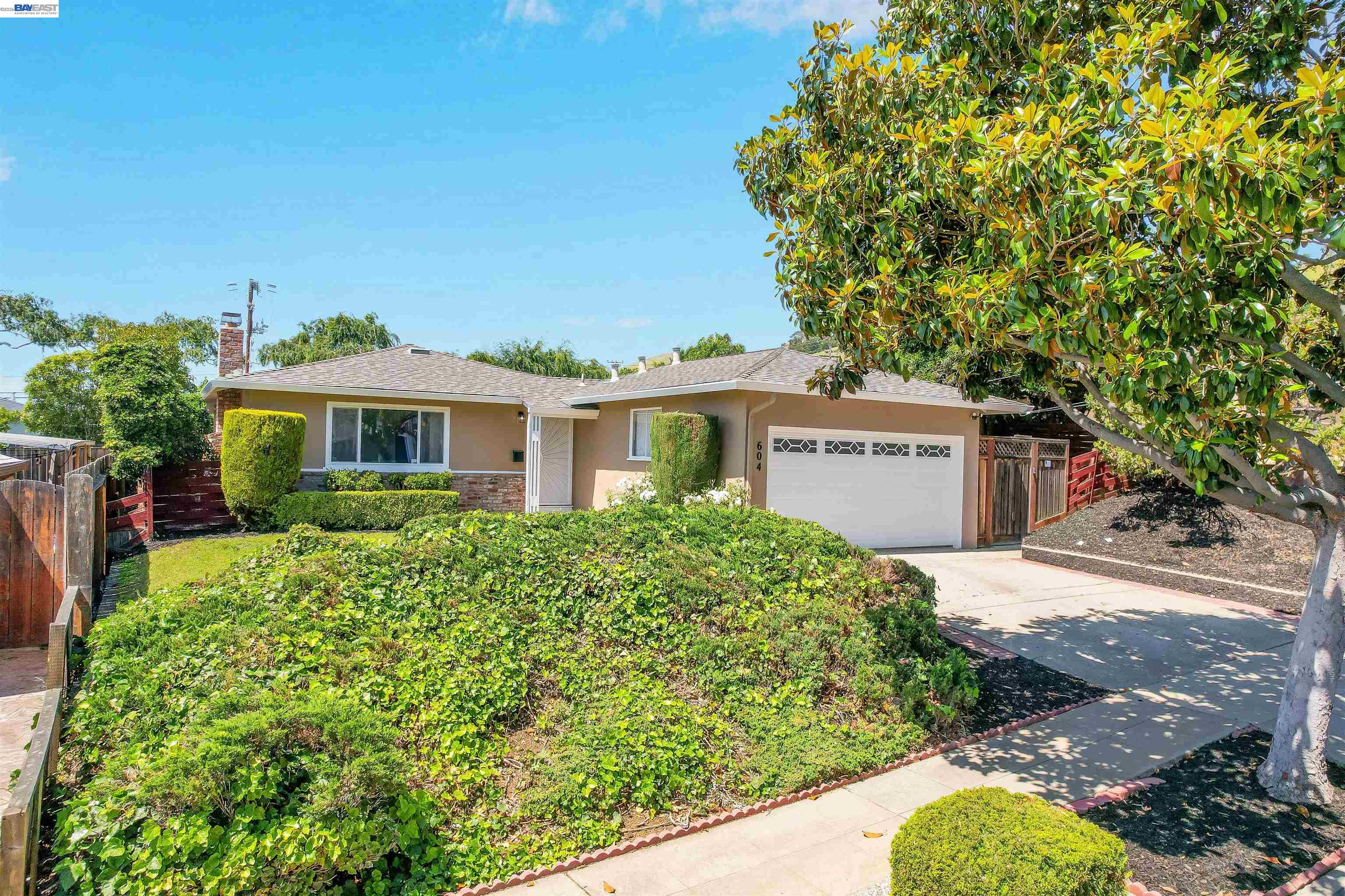 604 Jilliene Way Hayward, CA 94544 - Photo 8 of 62