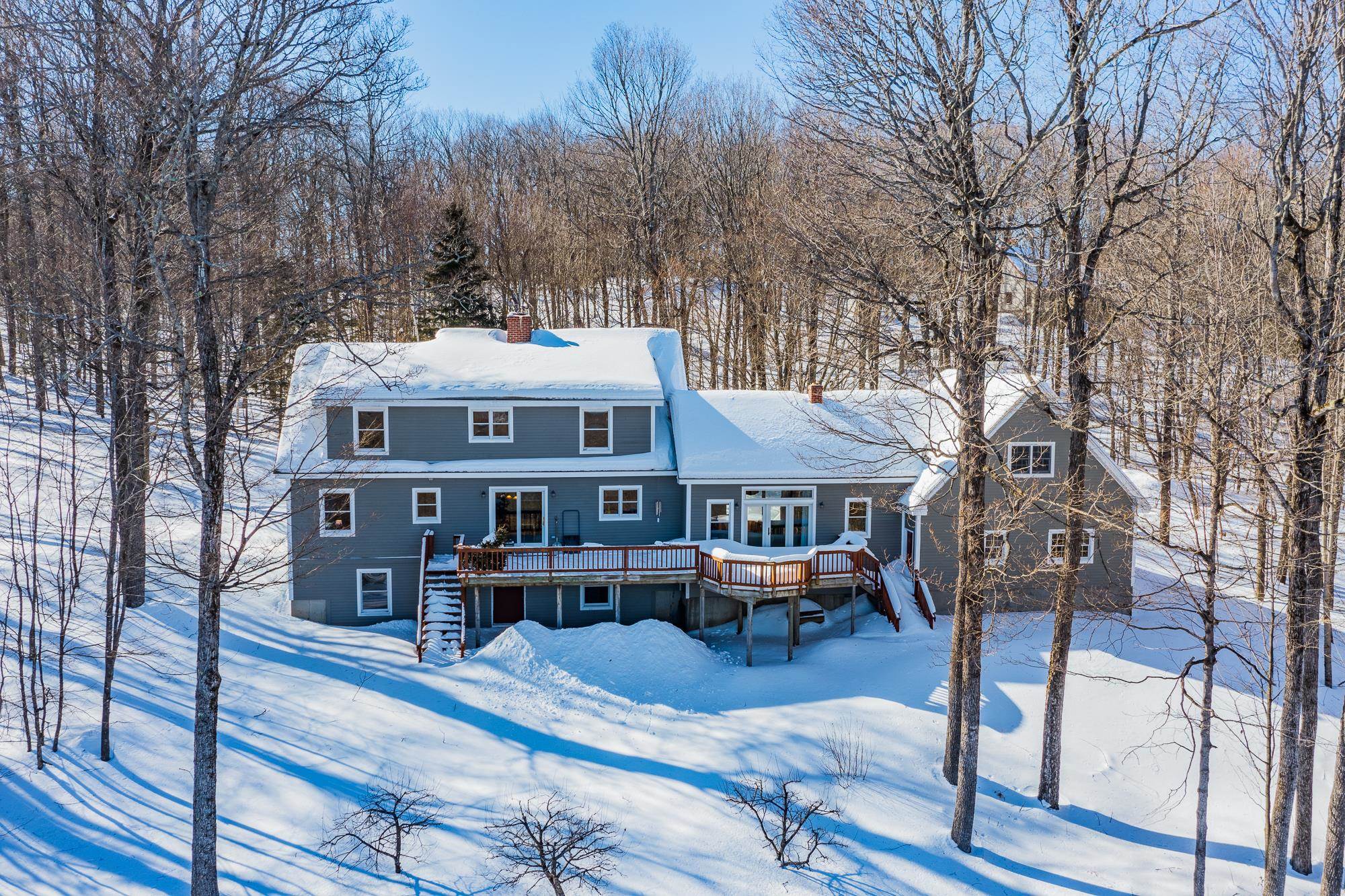 82 Button Hook Lane Barnard, VT 05068 - Photo 10 of 60