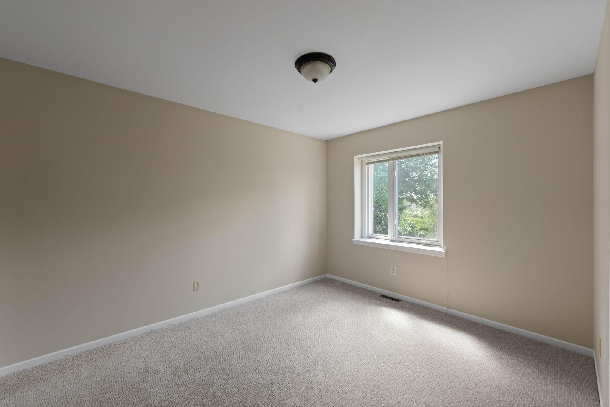 304 Pondridge Circle Wayzata, MN 55391 - Photo 20 of 30