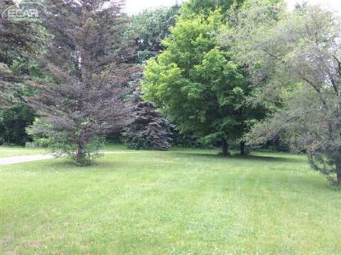 6370 Johnson Road Flushing, MI 48433 - Photo 35 of 38 20441258-34.JPG