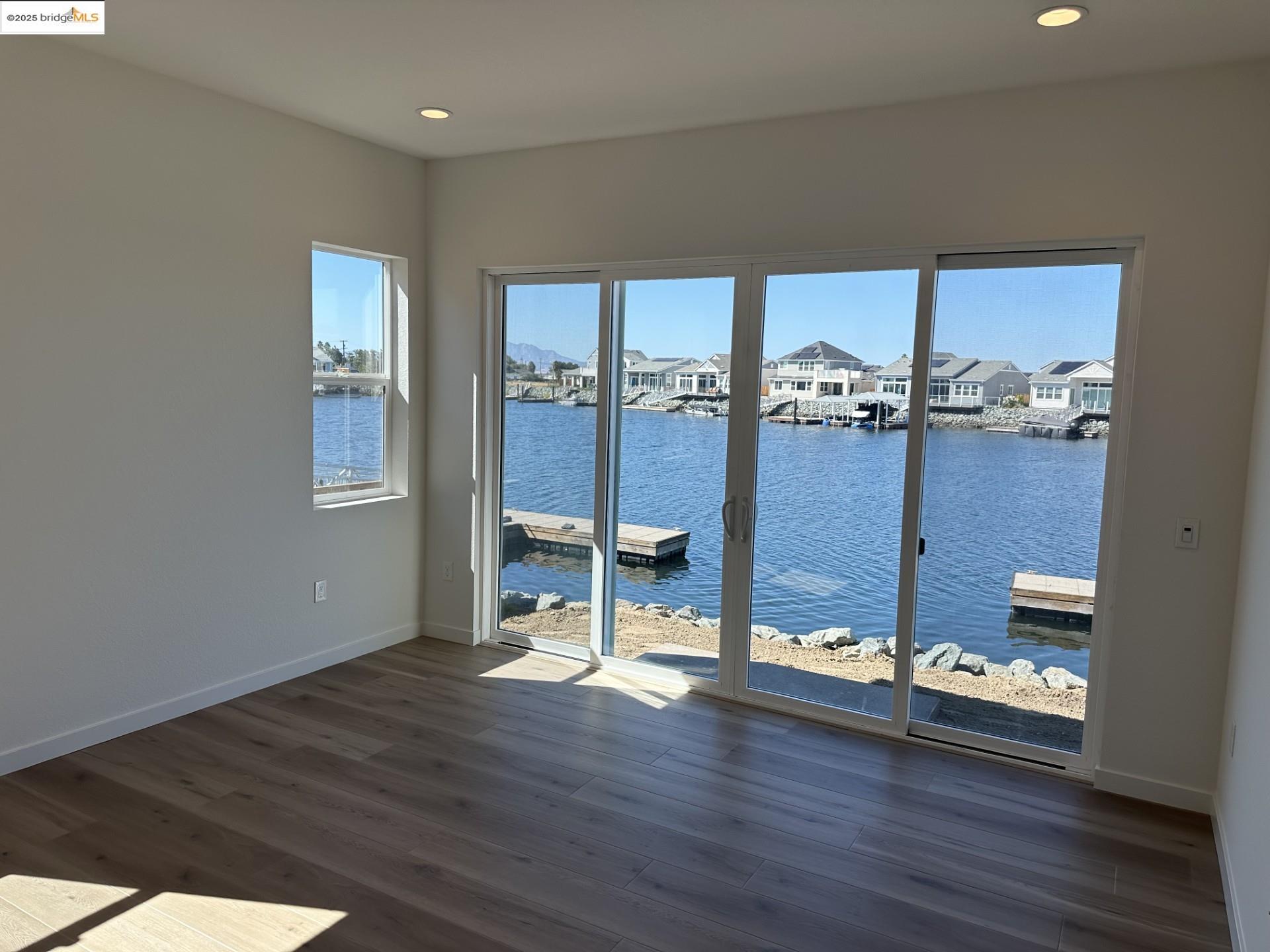 667 Point Place Bethel Island, CA 94511 - Photo 11 of 27 a view of a livingroom with furniture