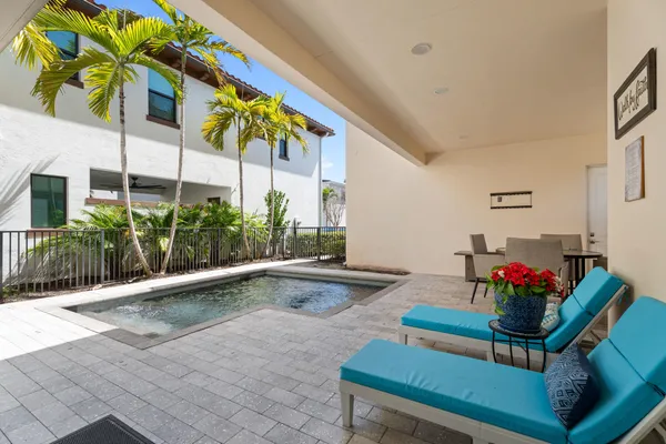 $1,799,900 | 1030 Faulkner Terrace, Palm Beach Gardens, FL 33418