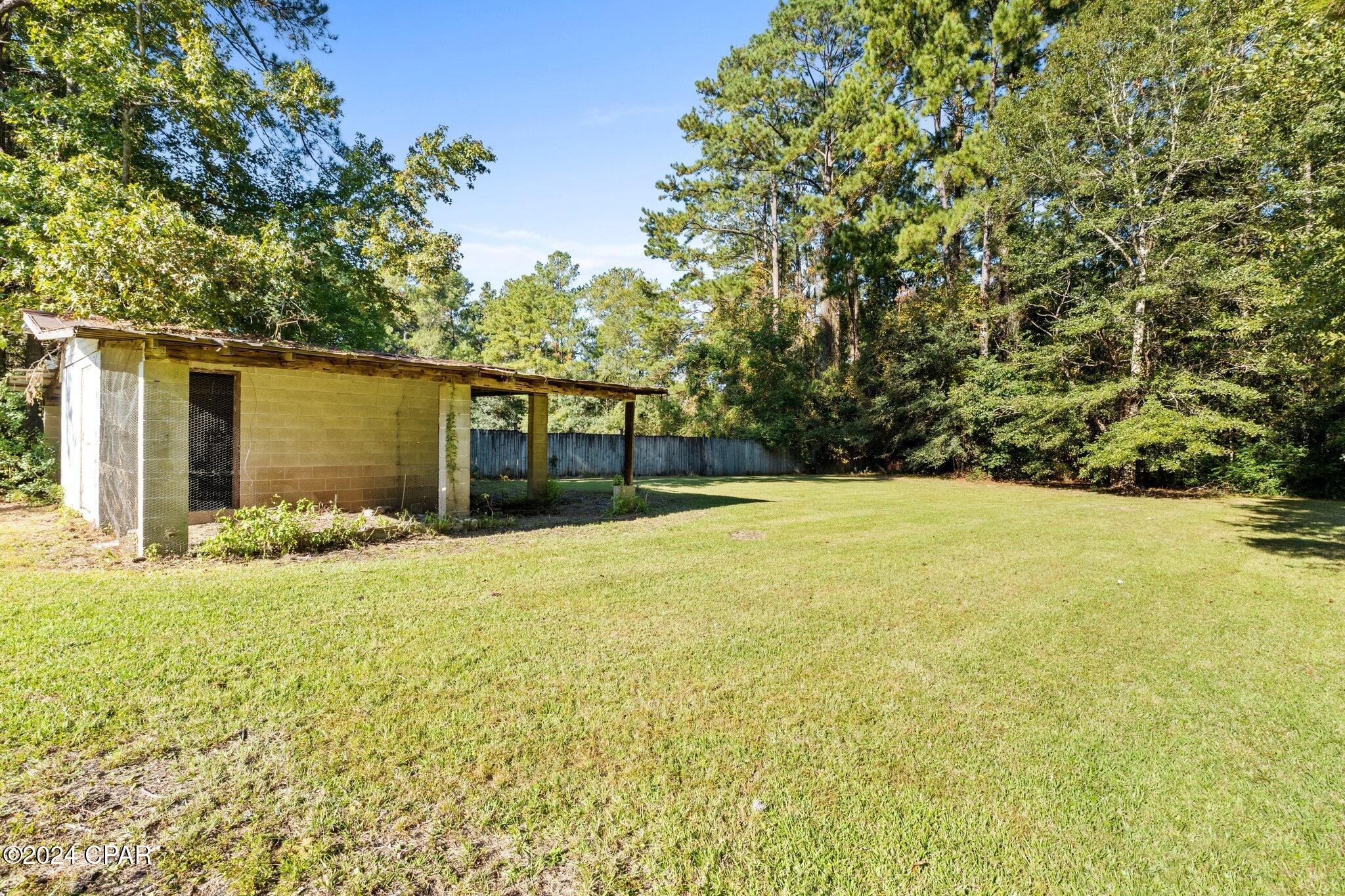 3512 Roche Avenue Vernon, FL 32462 - Photo 27 of 48 Gallery Image 27