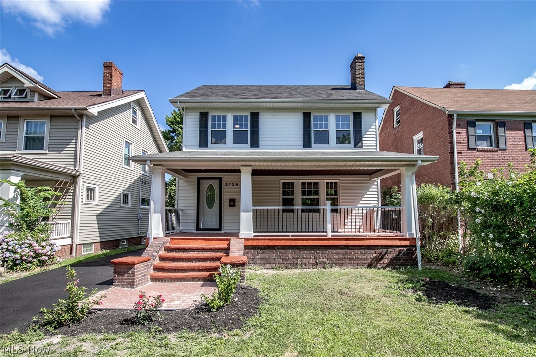 3325 Tullamore Road Cleveland, OH 44118 - Photo 1 of 21 Gallery Image 1