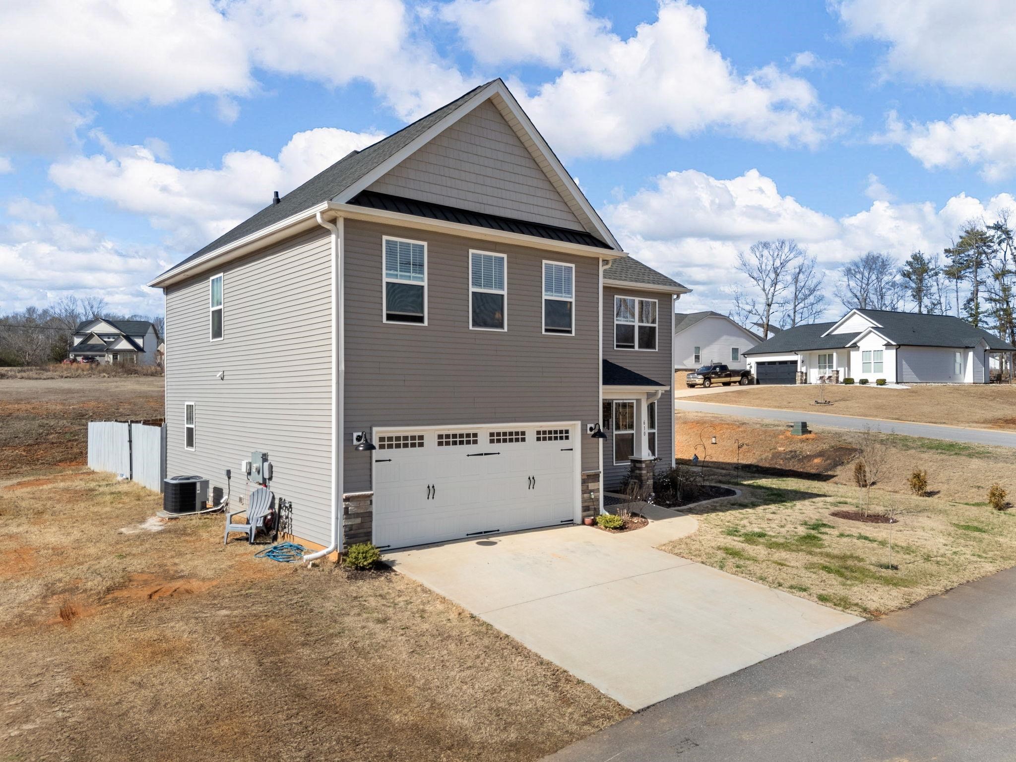 610 Circinae Road Cowpens, SC 29330 - Photo 4 of 47