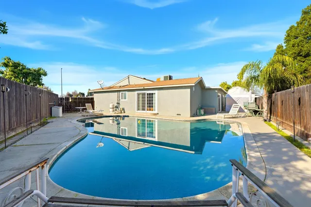 $497,000 | 1273 Bundy Avenue, Clovis, CA 93611